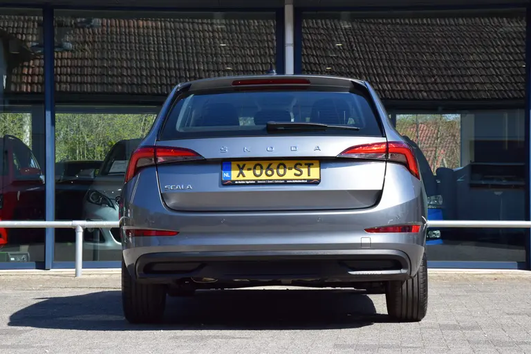 Skoda Scala 1.0 TSI 110PK Ambition | Fabrieksgarantie | Org. NL | Virtual Cockpit | PDC Achter | Navigatie | Full LED | Apple Carplay/Android Auto | Cruise Control | Verkeersbordherkenning | afbeelding 12