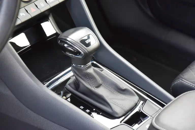 Skoda Kodiaq 1.5 TSI 150PK Business Edition 7-Persoons DSG Automaat | incl. BOVAG Garantie | NL-Auto | Adaptive Cruise Control | Achteruitrijcamera | Stoelverwarming | Navigatie | Full LED | Apple Carplay / Andoid Auto | afbeelding 19
