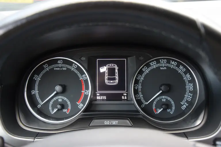Skoda Fabia Combi 1.0 TSI 96PK Business Edition | Org NL | BOVAG Garantie | Trekhaak | Navigatie | Stoelverwarming | Parkeersensoren | Apple Carplay/Android Auto | 16'' Velgen | afbeelding 14