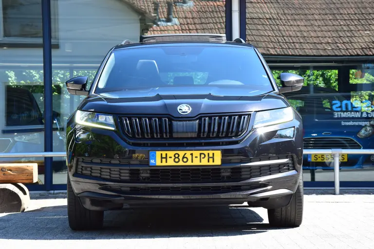 Skoda Kodiaq 1.5 TSI 150PK Sportline Business DSG Automaat | Org. NL | BOVAG Garantie | Trekhaak | Panoramadak | Virtual Cockpit | 19'' Velgen | Camera | Full LED | Elektrische Kofferklep | afbeelding 12