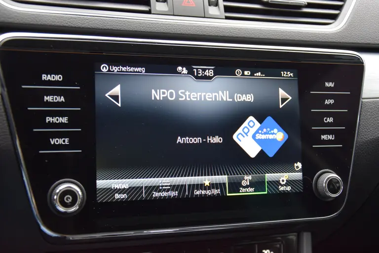 Skoda Superb Combi 1.5 TSI 150K ACT Business Edition DSG Automaat | Org. NL | BOVAG Garantie | Adaptive Cruise Control | Full LED | 17'' Velgen Met All Season Banden | PDC Voor&Achter | afbeelding 21