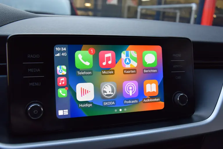 Skoda Kamiq 1.0 TSI 111PK Sport Business | Org. NL | BOVAG Garantie | Trekhaak | Virtual Cocpit | Sportstoelen | Cruise&Climate Control | PDC Achter | Apple Carplay/ Android Auto | afbeelding 20