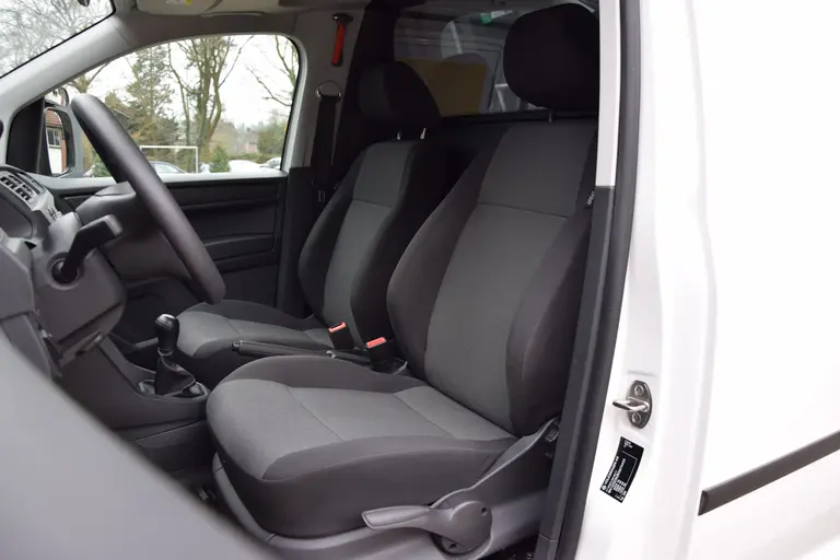 Volkswagen Caddy 1.2 TSI L1H1 BMT Trendline | Org. NL | Zeer lage KM stand met NAP Certificaat | Airco | 16'' Velgen | Apple Carplay/Android Auto | Navigatie | DAB Radio | afbeelding 8