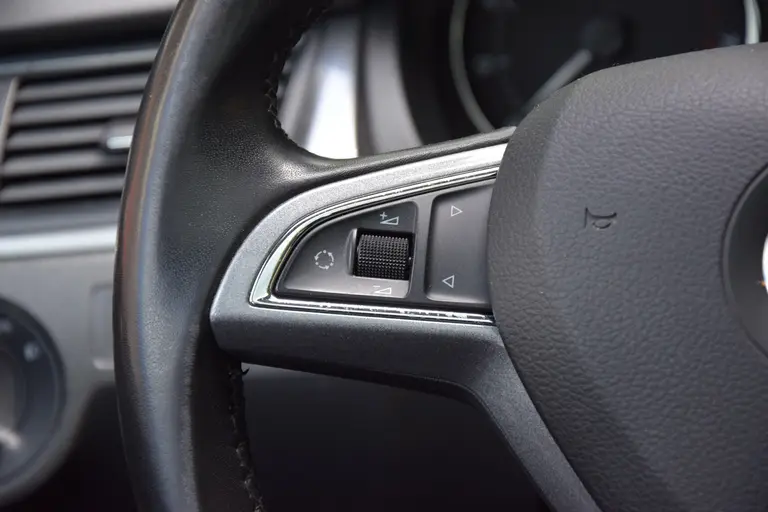 Skoda Rapid Spaceback 1.2 TSI Greentech Ambition Businessline Pro | Org. NL | Trekhaak | APK 6-2026 | Panoramadak | 17'' Velgen | Cruise Control | Airco | DAB+ Radio | afbeelding 24