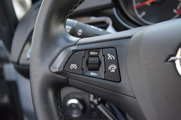 Opel Corsa 1.4 Edition Automaat | Org. NL | BOVAG Garantie | Aangepast Voor Mindervalide Handgas + Handrem | Achteruitrijcamera | 16'' Velgen+All Season Banden | Cruise Control | afbeelding 21