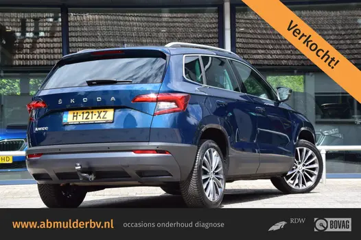 Skoda Karoq 1.5 TSI 150PK ACT Business Edition DSG Automaat | Org. NL | BOVAG Garantie | Trekhaak | Adaptive Cruise Control | Full LED | 18'' Velgen All Season Banden | Stoel/Stuur/Voorruitverwarming |