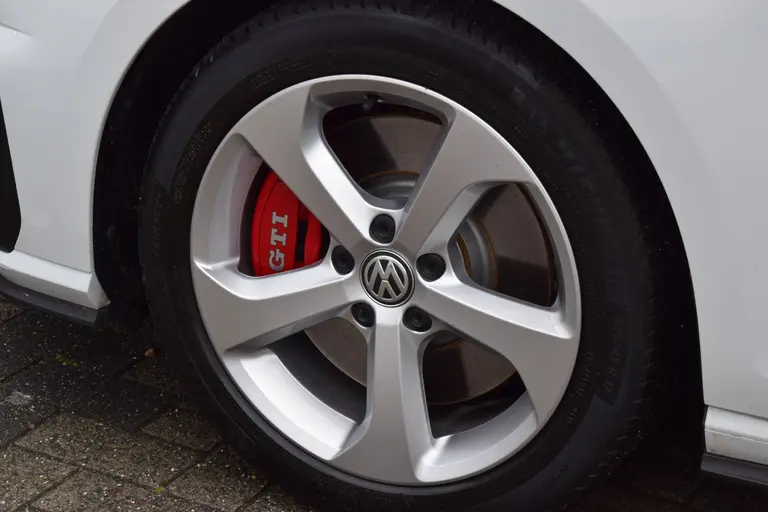 Volkswagen Golf 2.0 TSI 245PK GTI Performance DSG Automaat | Org. NL | BOVAG Garantie | Virtual Cockpit | Full LED | Adaptive Cruise Control | Flippers | PDC Voor&Achter | afbeelding 30