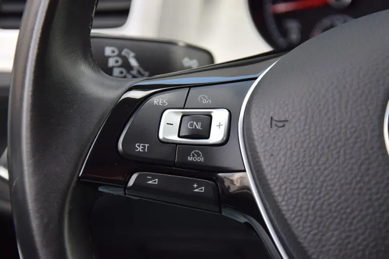 Volkswagen Golf 1.0 TSI Business Edition Connected DSG Automaat | Org. NL | BOVAG Garantie | Achteruitrijcamera | Navigatie | Cruise&Climate Control | All Season Banden | 16'' Velgen | afbeelding 24