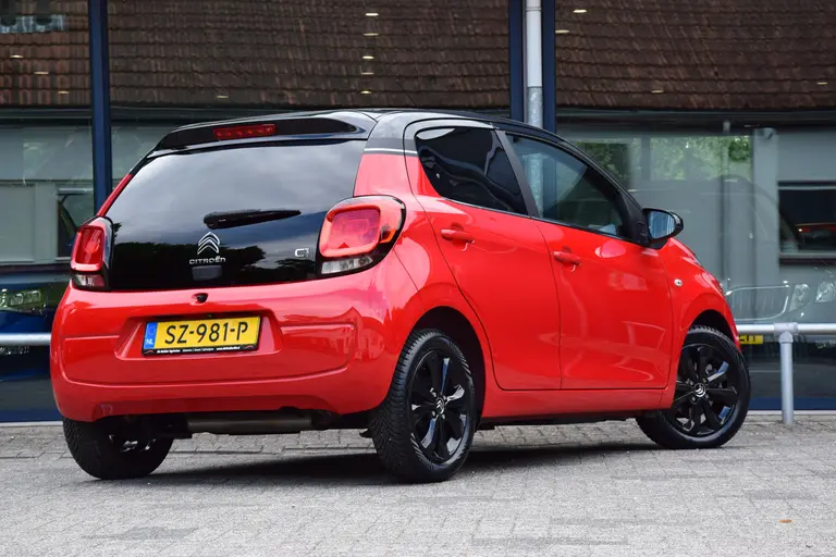 Citroën C1 1.0 VTi Shine | Org. NL | BOVAG Garantie | Achteruitrijcamera | Bluetooth | 15'' Velgen + All Season Banden | Climate Control | Multifunctioneel Stuur | Keurige Auto! | afbeelding 2