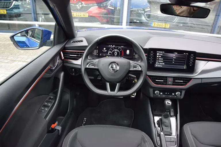 Skoda Scala 1.0 TSI 116PK Sport Business DSG Automaat | Org. NL | BOVAG Garantie | Panoramadak | Virtual Cockpit | PDC Achter | Full LED | Sportstoelen | Flippers |  Navi | Carplay | afbeelding 6
