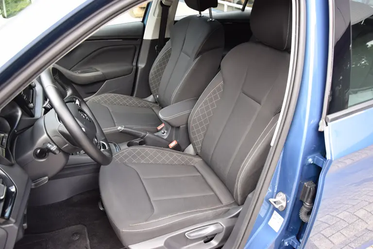 Skoda Kamiq 1.0 TSI Ambition | Org. NL | BOVAG Garantie | Apple Carplay/Android Auto | Cruise Control | Parkeersensoren Achter | Full LED | Airco | 16'' Velgen | Lane Assist | afbeelding 10