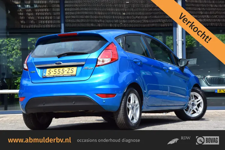 Ford Fiesta 1.0 EcoBoost Titanium | Incl. Nieuwe Distributieriem | Stoelverwarming | Climate Control | 15'' Velgen | Voorruitverwarming | PDC Voor&Achter | Bluetooth |