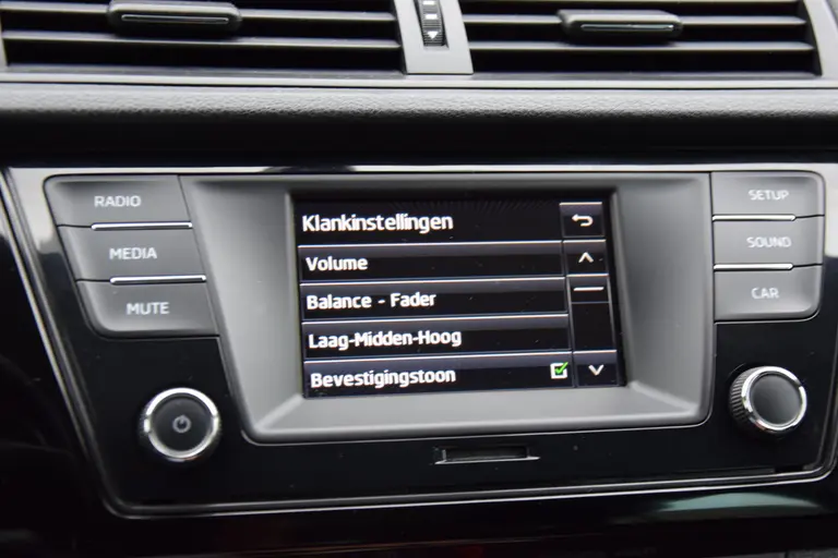 Skoda Fabia Combi 1.2 TSI Style | Org. NL | BOVAG Garantie | Trekhaak | Parkeersensoren Voor&Achter | Cruise&Climate Control | LED Dagrijverlichting | 15'' Velgen | afbeelding 21