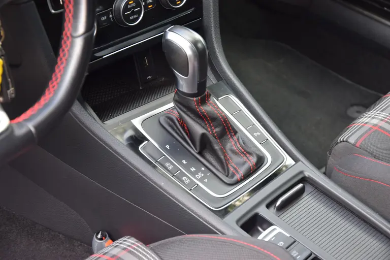 Volkswagen Golf 2.0 TSI 245PK GTI Performance DSG Automaat | Org. NL | BOVAG Garantie | Virtual Cockpit | Full LED | Adaptive Cruise Control | Flippers | PDC Voor&Achter | afbeelding 19