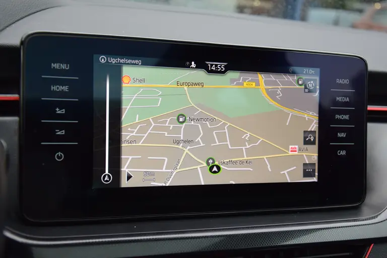 Skoda Scala 1.0 TSI 116PK Sport Business DSG Automaat | Org. NL | BOVAG Garantie | Panoramadak | Virtual Cockpit | PDC Achter | Full LED | Sportstoelen | Flippers |  Navi | Carplay | afbeelding 25