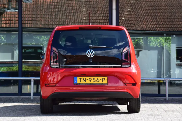 Volkswagen up! 1.0 BMT up! BEATS | Org. NL | BOVAG Garantie | 15'' Velgen | Airconditioning | Bluetooth Telefoonverbinding | LED Dagrijverlichting | Lage KM-Stand NAP! | afbeelding 13