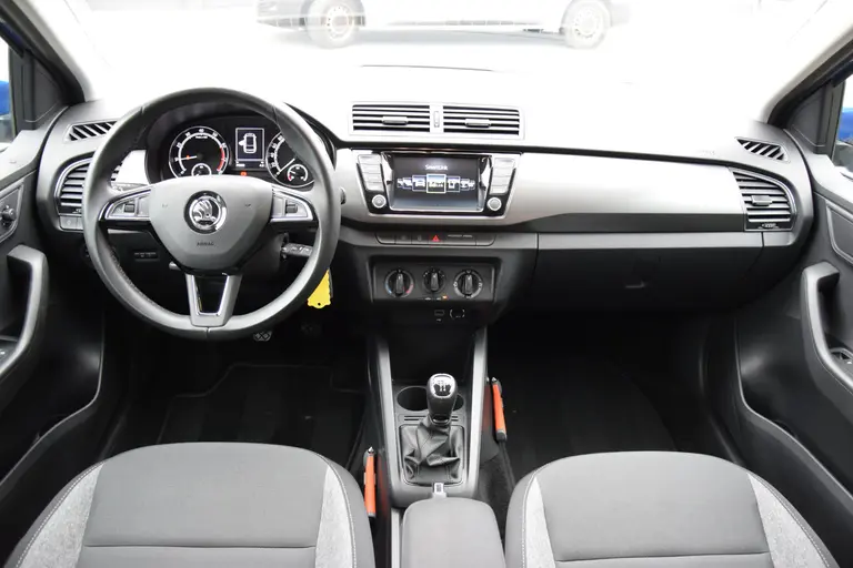 Skoda Fabia Combi 1.0 TSI 96PK Business Edition | Org. NL | BOVAG Garantie | Navigatie | Apple Carplay/Android Auto | 16'' Velgen | PDC Achter | LED Dagrijverlichting | Cruise Control | afbeelding 6