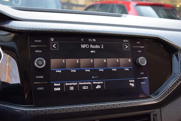 Volkswagen T-Cross 1.0 TSI 116PK Style DSG Automaat | Org. NL | BOVAG Garantie | Trekhaak | Full LED | PDC Voor&Achter | Adaptive Cruise Control | Climate Control | Apple Carplay/ Android Auto | afbeelding 21