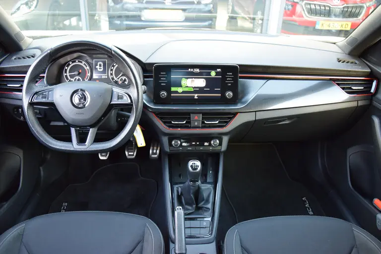 Skoda Scala 1.0 TSI 116PK Sport Business | BOVAG Garantie | NL-Auto | Cruise & Climate Control | Parkeersensoren | Full LED | Sportstoelen | 17'' Velgen | Apple Carplay / Android Auto | afbeelding 6