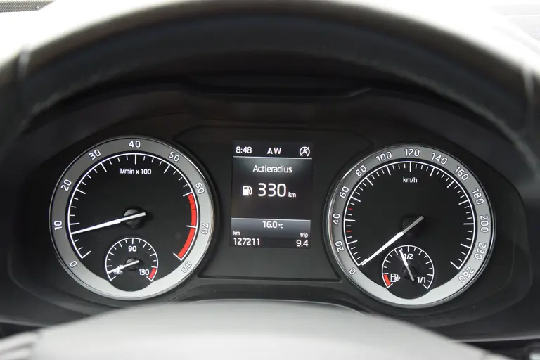 Skoda Kodiaq 1.5 TSI 150PK Business Edition | BOVAG Garantie | Org. NL | Trekhaak | Achteruitrijcamera | 18'' Velgen Met All Season Banden | Full LED | Cruise&Climate Control | afbeelding 14