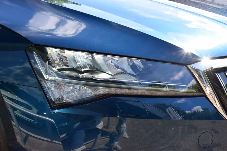 Skoda Superb Combi 1.4 TSI iV Business Edition Plus PHEV Plug-in Hybride | Org. NL | BOVAG Garantie | Trekhaak | Virtual Cockpit | Apple Carplay/Android Auto | Elektrische Voorstoelen met geheugen | Verwarmde Voorruit + Stoelen | afbeelding 38