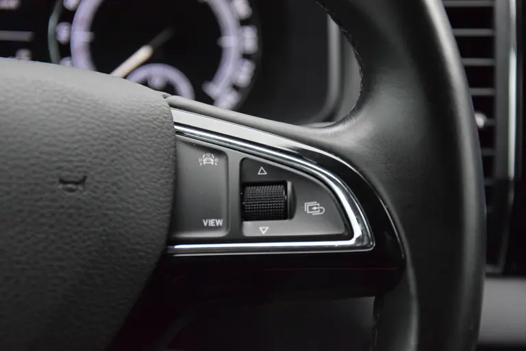 Skoda Karoq 1.5 TSI 150PK ACT Ambition Business DSG Automaat | NL-Auto | BOVAG Garantie | Trekhaak | Cruise & Climate Control | Navigatie | PDC Voor&Achter | Apple Carplay/ Android Auto | afbeelding 26