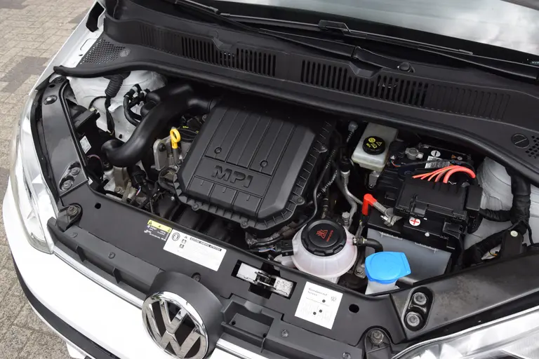 Volkswagen up! 1.0 75PK BMT high up! Automaat | Org. NL | BOVAG Garantie | Achteruitrijcamera | Cruise&Climate Control | Stoelverwarming | Parkeersensoren | Bluetooth | DAB Radio | afbeelding 13