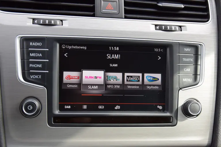 Volkswagen Golf 1.0 TSI Business Edition Connected DSG Automaat | Org. NL | BOVAG Garantie | Achteruitrijcamera | Navigatie | Cruise&Climate Control | All Season Banden | 16'' Velgen | afbeelding 19