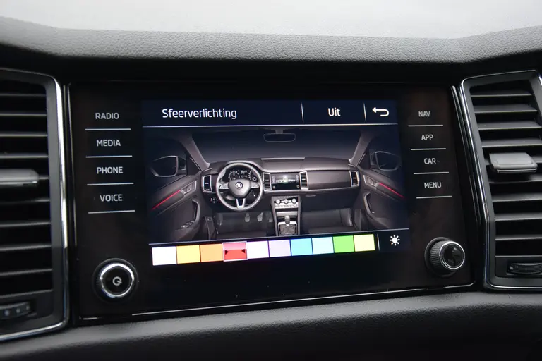Skoda Kodiaq 1.5 TSI 150PK Business Edition 7-Persoons DSG Automaat | incl. BOVAG Garantie | NL-Auto | Adaptive Cruise Control | Achteruitrijcamera | Stoelverwarming | Navigatie | Full LED | Apple Carplay / Andoid Auto | afbeelding 25