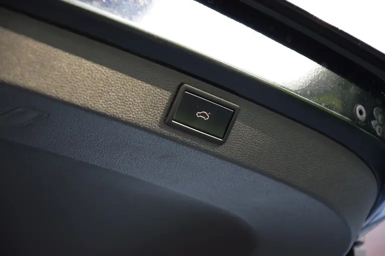 Skoda Karoq 1.5 TSI 150PK ACT Business Edition DSG Automaat | Org. NL | BOVAG Garantie | Lederen bekleding | Stoelverwarming | Stuurverwarming | Full LED koplampen | afbeelding 34