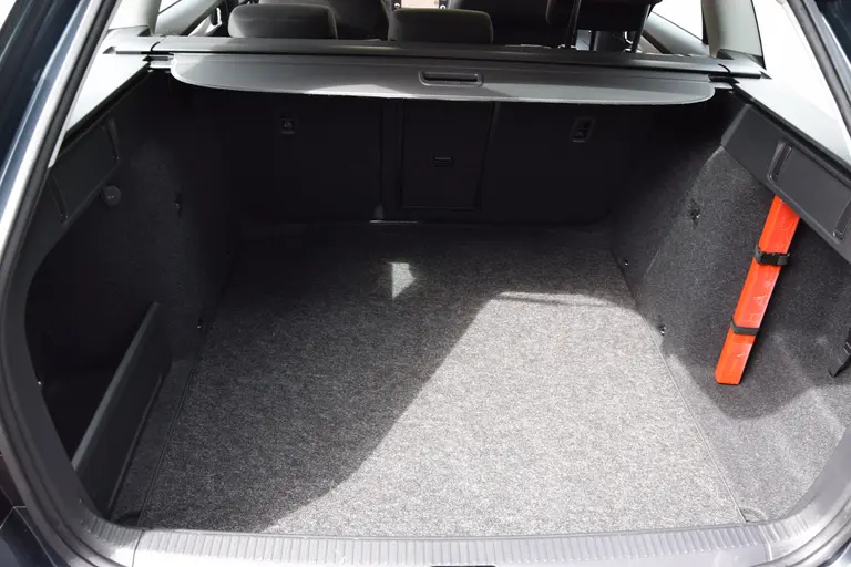 Skoda Octavia Combi 1.0 TSI 116PK Business Edition | Org. NL |  BOVAG Garantie | Navigatie | Achteruirijcamera | Cruise&Climate Control | PDC Achter | Apple Carplay/Android Auto | afbeelding 28