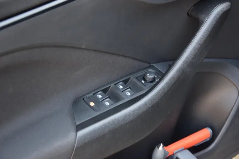 Skoda Kamiq 1.0 TSI 111PK Sport Business | Org. NL | BOVAG Garantie | Trekhaak | Virtual Cocpit | Sportstoelen | Cruise&Climate Control | PDC Achter | Apple Carplay/ Android Auto | afbeelding 31