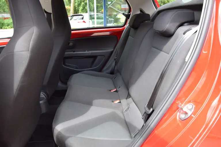 Skoda Citigo e-iV EV Ambition | Volledig Elektrisch | Org. NL | BOVAG Garantie | Stoelverwarming | PDC Achter | Climate Control | 16'' Velgen | DAB Radio | Bluetooth Telefoonverbinding | afbeelding 8