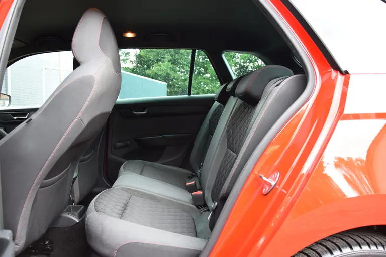 Skoda Fabia Combi 1.0 TSI 96PK Monte Carlo | Org. NL | rijklaar incl. BOVAG Garantie |  Automatische Airco | Stoelverwarming | Parkeersensoren | Cruise Control | afbeelding 8