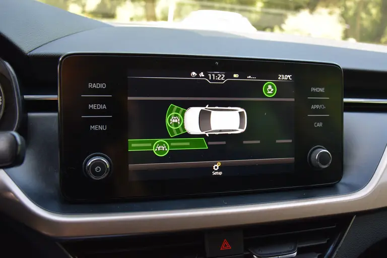 Skoda Scala 1.0 TSI 116PK First Edition | Org. NL | BOVAG Garantie | Trekhaak | Apple Carplay/Android Auto | Automatische Airco | Stoelverwarming | DAB | 18'' Velgen | PDC Achter | afbeelding 22