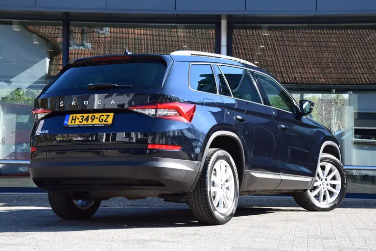 Skoda Kodiaq 1.5 TSI Business Edition DSG Automaat 7p / 7 persoons | Org. NL | BOVAG Garantie | Trekhaak | Camera | Half Leder | Full LED | Cruise&Climate Control | 18'' Velgen | afbeelding 2