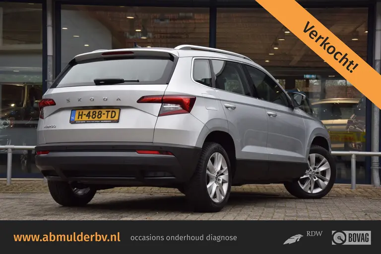 Skoda Karoq 1.5 TSI 150PK ACT Business Edition DSG Automaat | incl. BOVAG Garantie | NL-Auto | Lage KM-stand met NAP | PDC voor & achter | Smartlink+ Apple Carplay/Android Auto | VarioFlex 3 achterstoelen | afbeelding 1