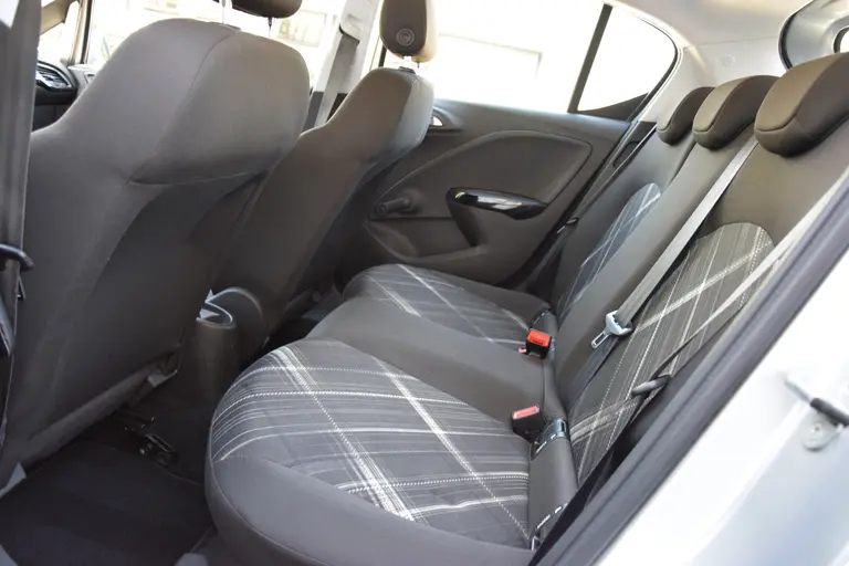 Opel Corsa 1.4 Edition Automaat | Org. NL | BOVAG Garantie | Aangepast Voor Mindervalide Handgas + Handrem | Achteruitrijcamera | 16'' Velgen+All Season Banden | Cruise Control | afbeelding 8