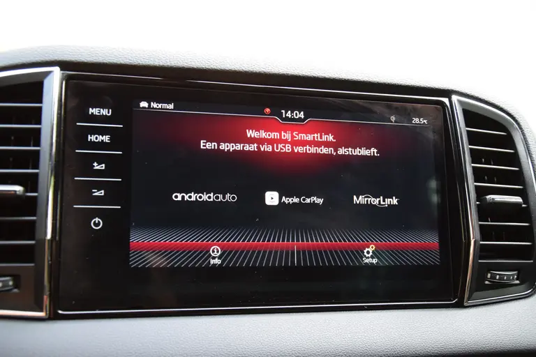 Skoda Karoq 1.5 TSI ACT Sportline Business DSG Automaat | incl. BOVAG Garantie | NL-Auto | Navigatie | Virtual Cockpit | Achteruitrijcamera | 18'' Velgen | Full LED | Carplay | DAB | Keyless Entry&GO | afbeelding 22