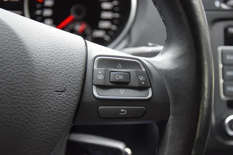 Volkswagen GOLF Variant 1.2 TSI Comfortline BlueMotion | Org. NL | APK 8-2026 | Trekhaak | Navigatie | All Season Banden | Cruise&Climate Control | Multifunctioneel Stuur | 17'' Velgen | afbeelding 22