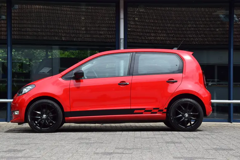 Skoda Citigo e-iV EV Ambition | Volledig Elektrisch | Org. NL | BOVAG Garantie | Stoelverwarming | PDC Achter | Climate Control | 16'' Velgen | DAB Radio | Bluetooth Telefoonverbinding | afbeelding 4