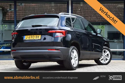 Skoda Karoq 1.5 TSI 150PK ACT Business Edition DSG Automaat | Org. NL | BOVAG Garantie | Lederen bekleding | Stoelverwarming | Stuurverwarming | Full LED koplampen |