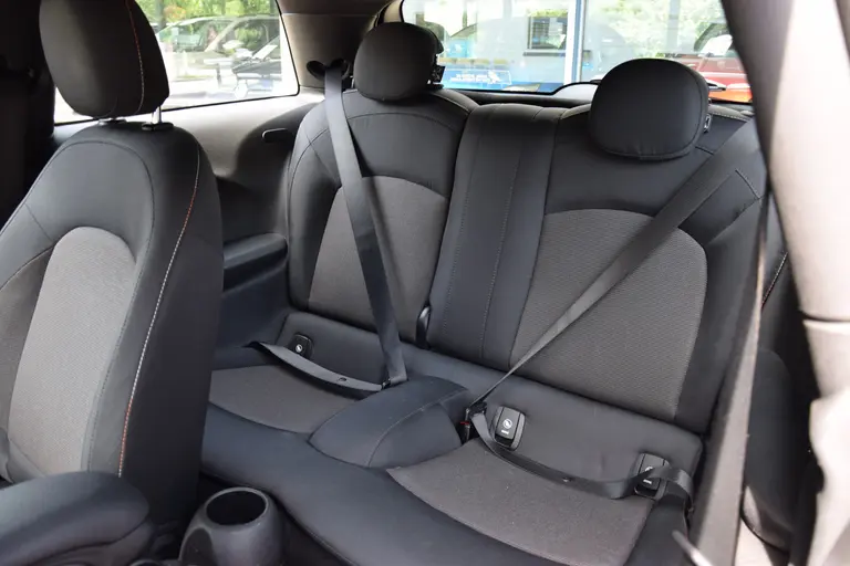 MINI Mini 1.2 One Business | Org. NL | BOVAG Garantie | Navigatie | Bluetooth Telefoonverbinding | Cruise Control | Airco | 15'' Velgen | Multifunctioneel Stuurwiel | afbeelding 7