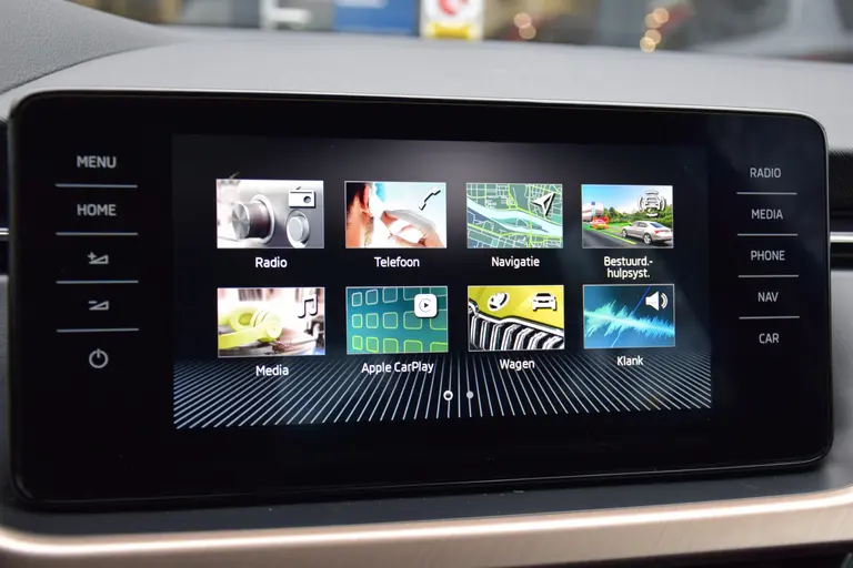 Skoda Kamiq 1.0 TSI 111PK Business Edition DSG Automaat | Org. NL | BOVAG Garantie | Trekhaak | Virtual Cockpit | Stoelverwarming | Full LED | Apple Carplay/Android Auto | Navigatie | afbeelding 21