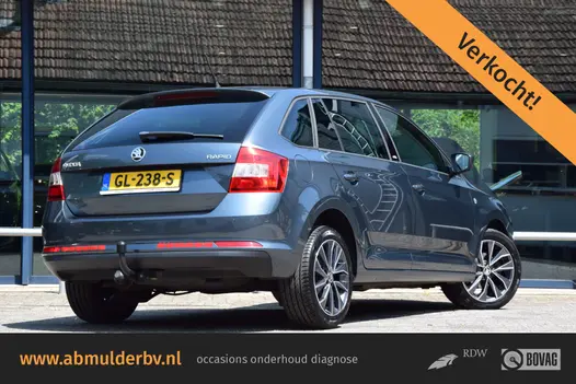 Skoda Rapid Spaceback 1.2 TSI 90PK Greentech Style Edition | Org. NL | BOVAG Garantie | Trekhaak | Navigatie | Stoelverwarming | 16'' Velgen | PDC Achter | Bluetooth | Multifunctioneel Stuurwiel |