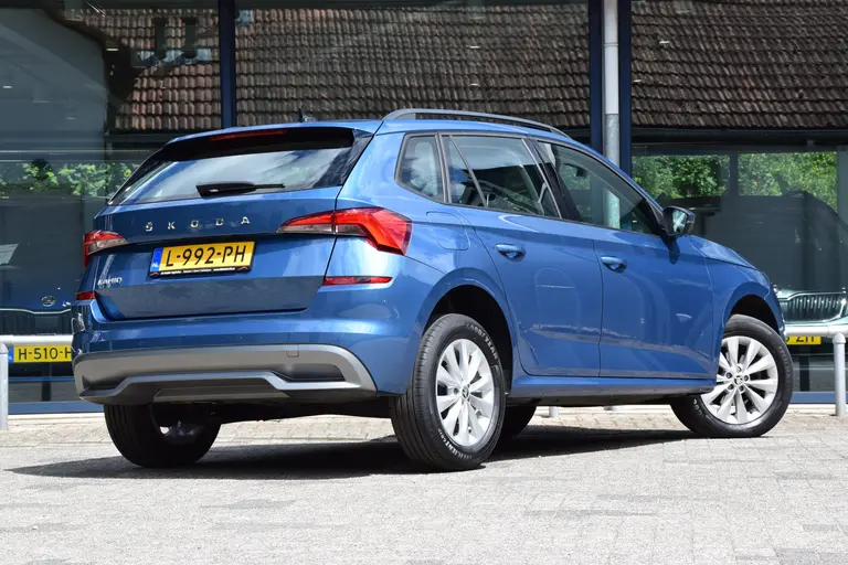 Skoda Kamiq 1.0 TSI Ambition | Org. NL | BOVAG Garantie | Apple Carplay/Android Auto | Cruise Control | Parkeersensoren Achter | Full LED | Airco | 16'' Velgen | Lane Assist | afbeelding 2