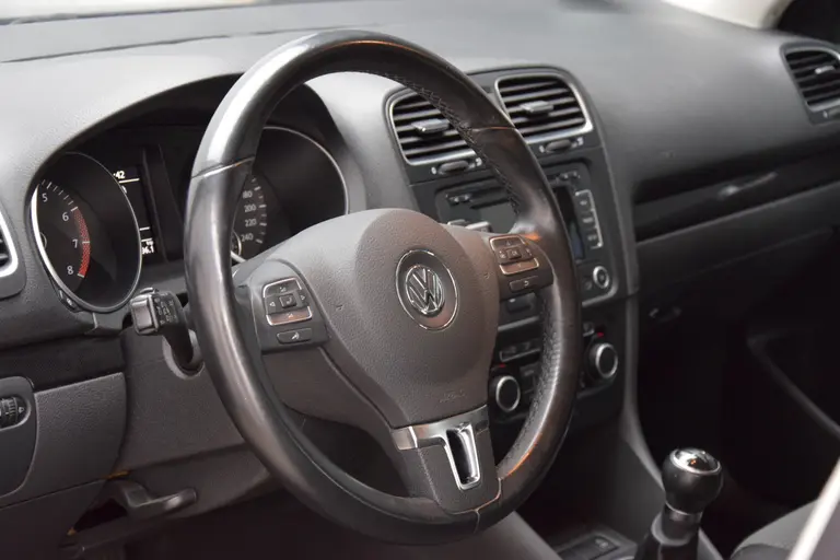 Volkswagen GOLF Variant 1.2 TSI Comfortline BlueMotion | Org. NL | APK 8-2026 | Trekhaak | Navigatie | All Season Banden | Cruise&Climate Control | Multifunctioneel Stuur | 17'' Velgen | afbeelding 17