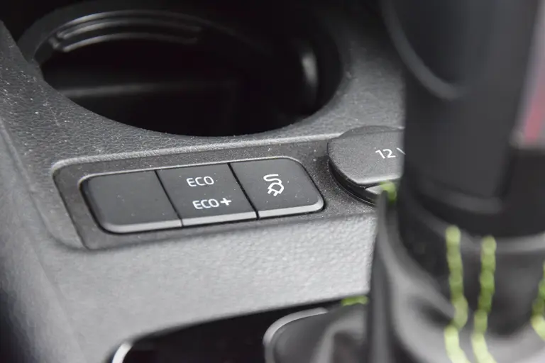 Skoda Citigo e-iV EV Ambition | Volledig Elektrisch | Org. NL | BOVAG Garantie | Stoelverwarming | PDC Achter | Climate Control | 16'' Velgen | DAB Radio | Bluetooth Telefoonverbinding | afbeelding 24