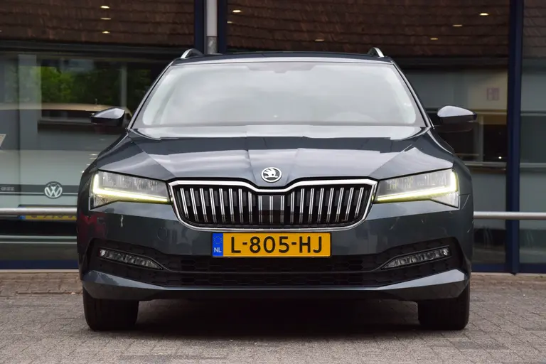 Skoda Superb Combi 1.5 TSI 150PK ACT Business Edition DSG Automaat | Org. NL | BOVAG Garantie | Trekhaak | Apple Carplay/Android Auto | Full LED | PDC Achter | Cruise&Climate Control | afbeelding 12