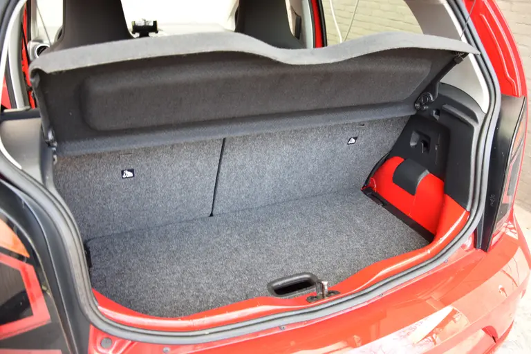 Volkswagen up! 1.0 BMT move up! | Org. NL | BOVAG Garantie | Airco | Bluetooth Telefoonverbinding | DAB Radio | Elektrische Ramen&Spiegels | LED Dagrijverlichting | afbeelding 25